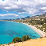 Villa Semeli *